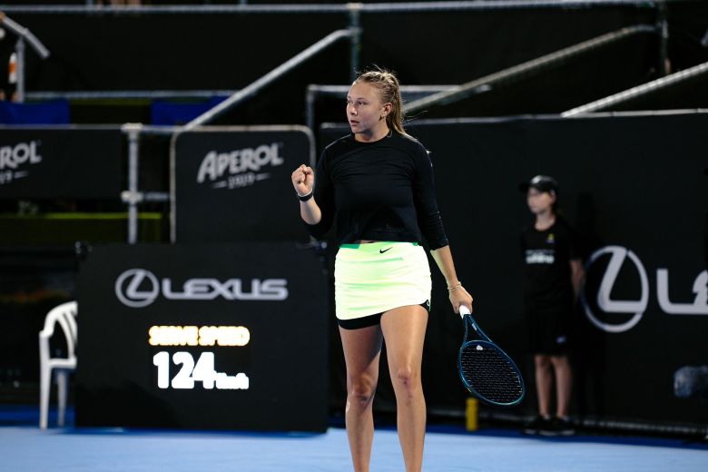 Tennis. WTA Auckland Retour gagnant pour Anisimova, Parry commence